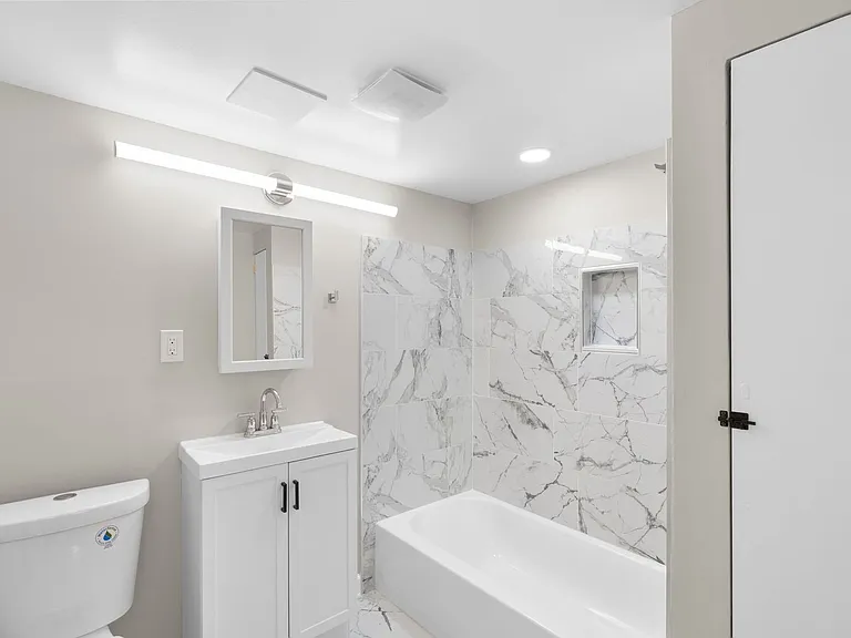19306 Sandy Lake Dr — Photo 25