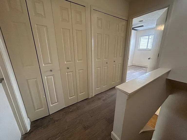240-51 Jamil Rd — Photo 11