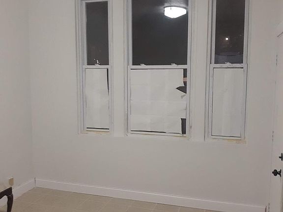 3rd image of 2649 S Trumbull Ave