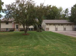 210 Elm St, Lino Lakes, MN 55014