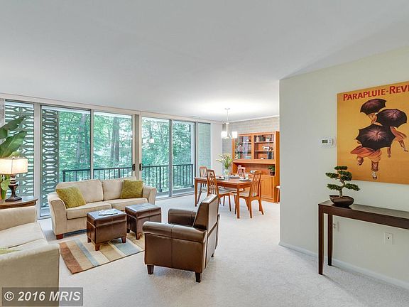 3rd image of 4360 Ivymount Ct APT 15