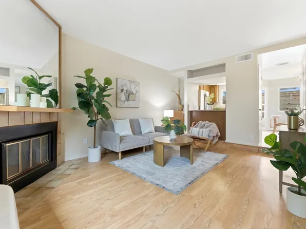 1442 Essex St Unit 4, San Diego, CA 92103