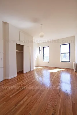 Rented by Nelson Aybar, LREB | media 11