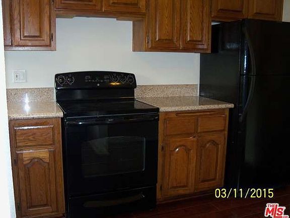 3rd image of 5469 Lindley Ave