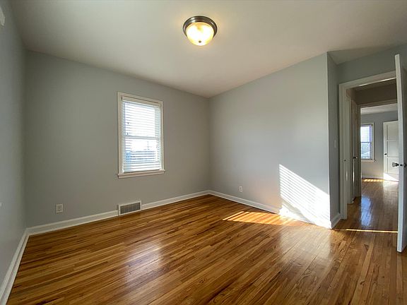 5th image of 1419 S 63rd St