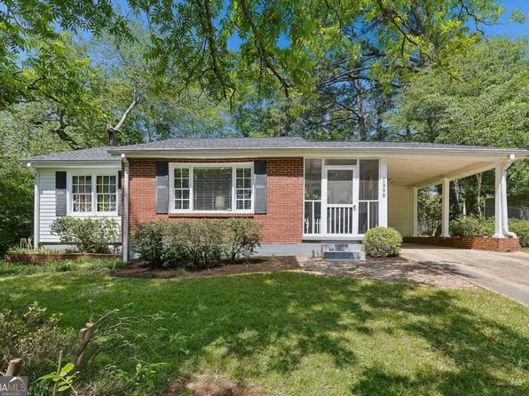 1395 Dorothy Dr, Decatur, GA 30030