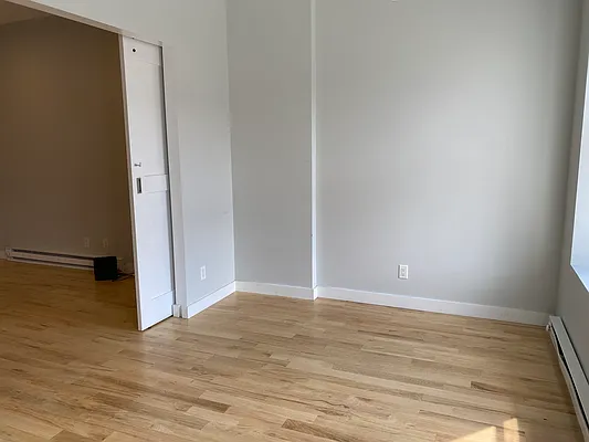 Rented by Chana Ofek, LREB | media 14