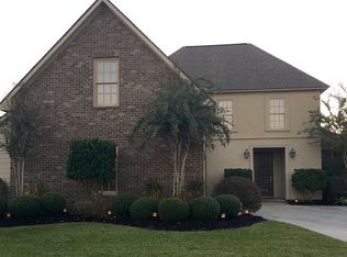 18115 Pine Ridge Dr, Prairieville, LA 70769