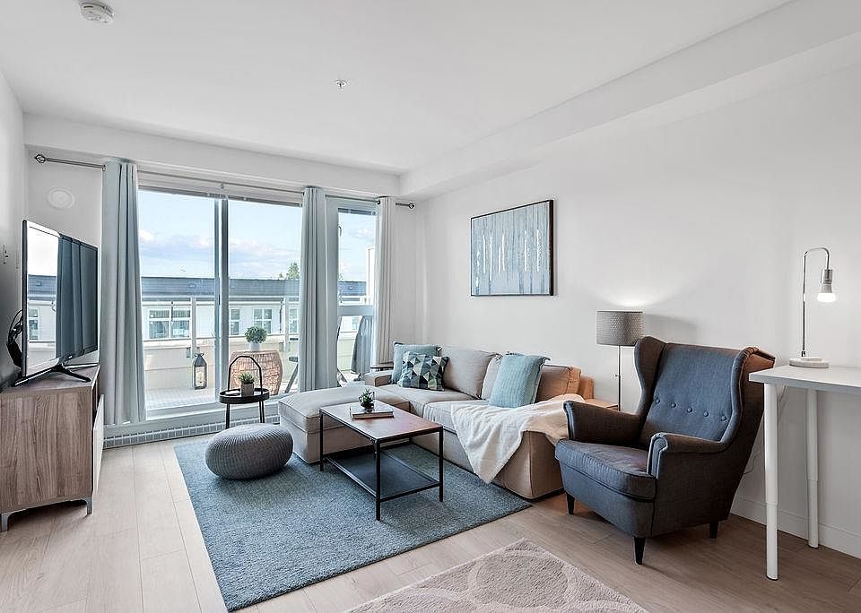 1st image of 13963 Boulevard 520 #105