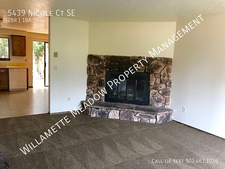 5439 Nicole Ct SE — Photo 7