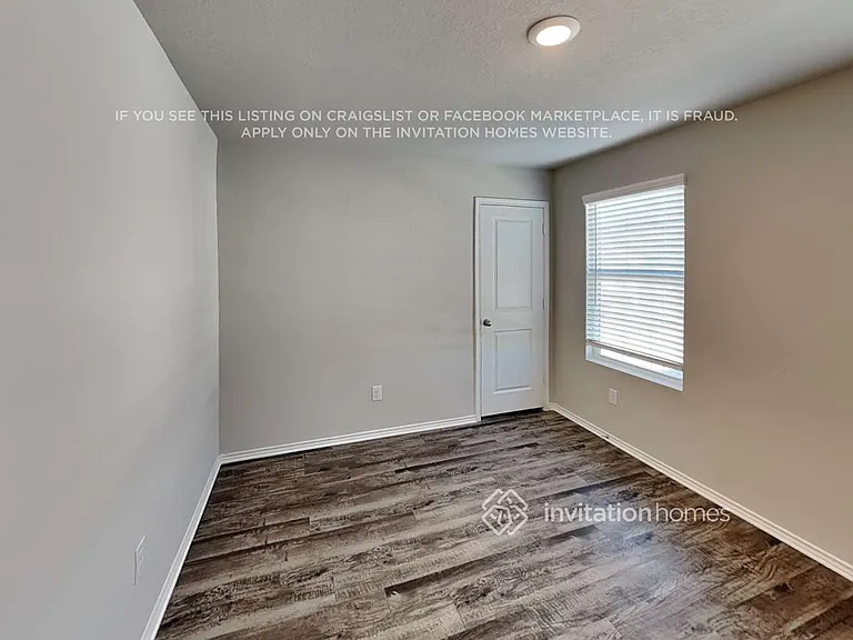146 Pasadena Pl — Photo 10