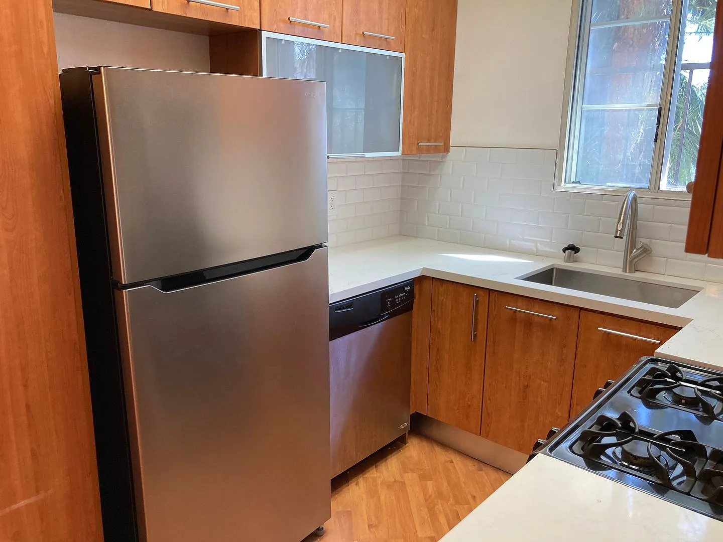 7037 La Tijera Blvd — Photo 2