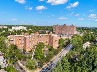 100 York Apartments, Jenkintown, PA 19046