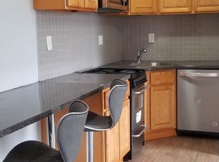 5252 Spruce St #2, Philadelphia, PA 19139