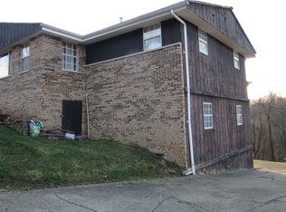 13 Circle Dr #C, Huntington, WV 25701