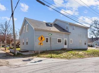 1250 State St, Alton, IL 62002