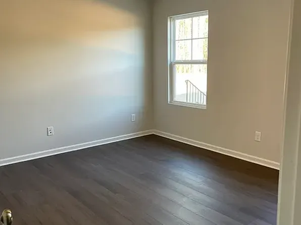 525 Light Oak Way, Apex, NC 27539