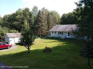 400 Pine St, Vandling, PA 18421