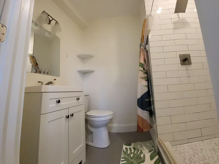 24 Union St #B — Photo 12