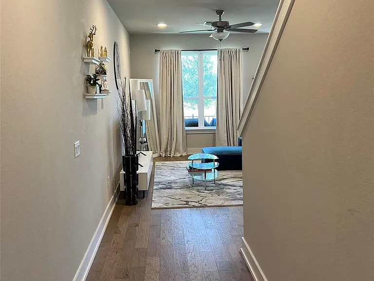 11204 Gadsen Ln #66 — Photo 11