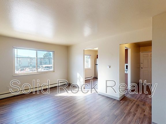 3rd image of 1801-2 Eagle View Dr