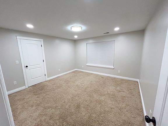 Private bedroom