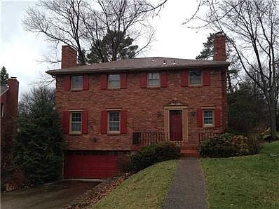 2nd image of 920 Parkview Dr
