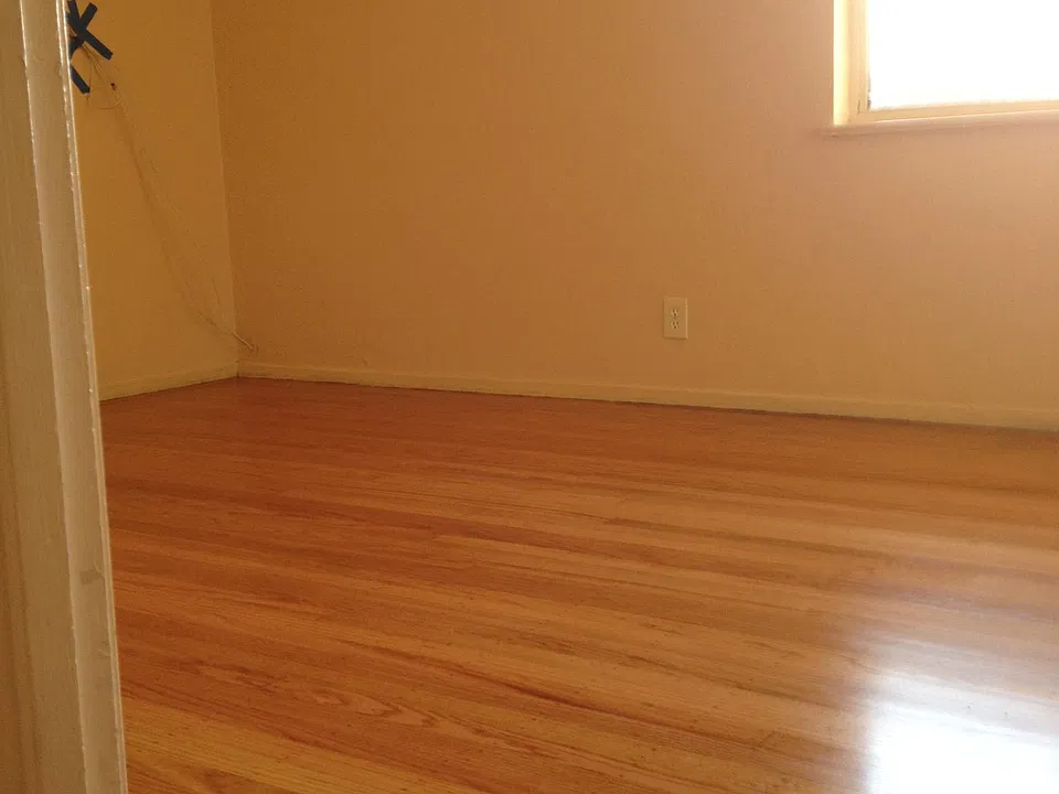 bedroom #1