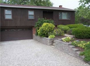 3478 Ivy Hill Ln, Finleyville, PA 15332