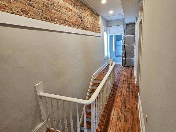 3rd image of 2618 Q St