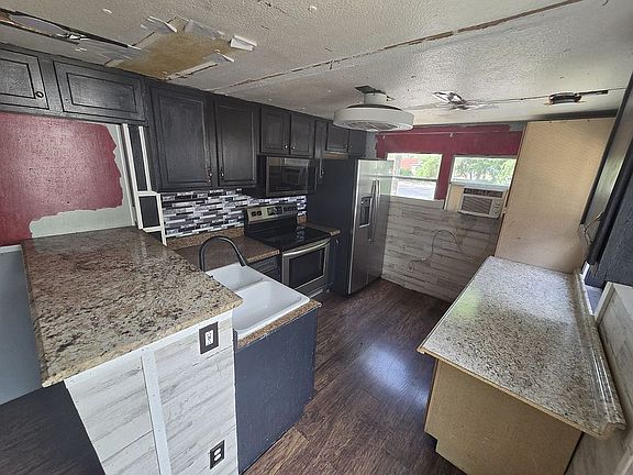 3rd image of 111 Rivermont Dr Trailer 2