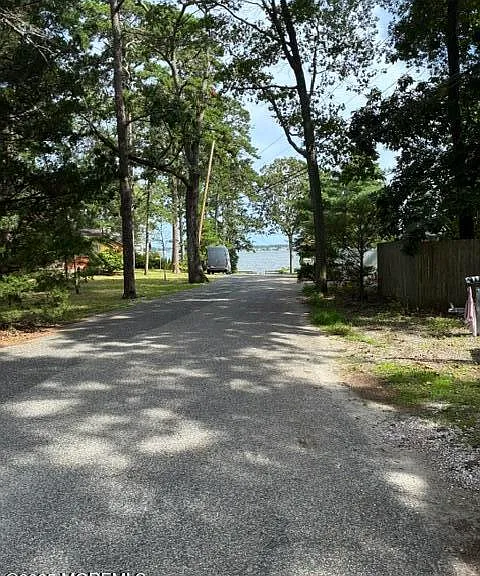 375 Arrowhead Dr — Photo 13