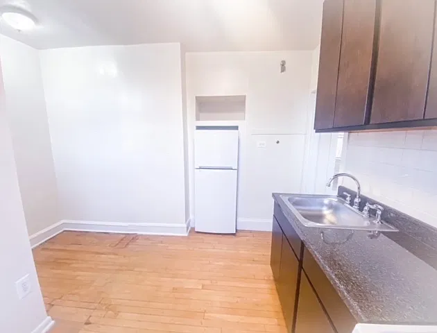 1 bed, 650 sqft, $1,600 — Photo 4