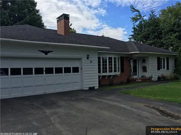 94 Collins St, Caribou, ME 04736