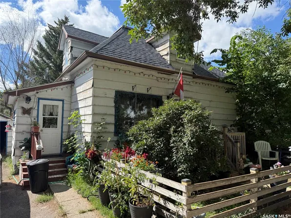 210 Pierson STREET, Neudorf, SK S0A 2T0
