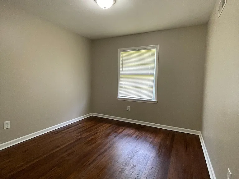 2733 Woodland Hills Cv — Photo 9
