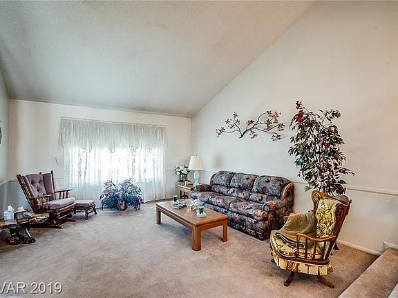 5th image of 3530 Sunny Dunes Ct