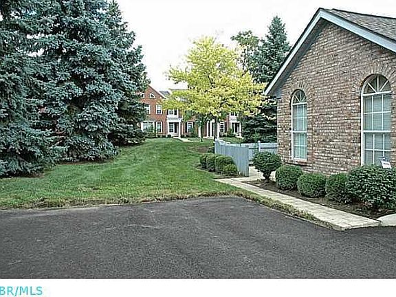 2nd image of 3748 Falls Circle Dr