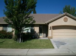 3713 Bella Cruz Ct, Carmichael, CA 95608