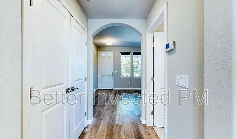 1404 Dogwood Dr — Photo 10