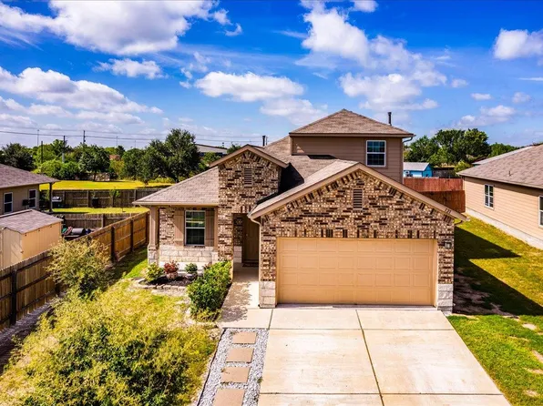 121 Coleto Creek Loop, Kyle, TX 78640