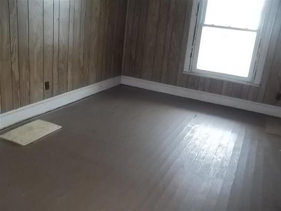 4th image of 313 Gramont Ave