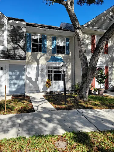 217 Georgian Park Dr Photo 1