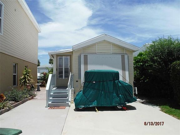 2nd image of 227 Nettles Blvd