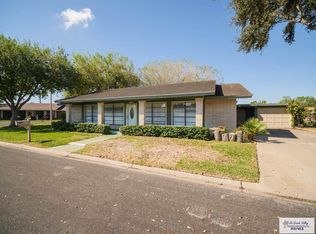 5620 Bobby Jones Dr, Palm Valley, TX 78552