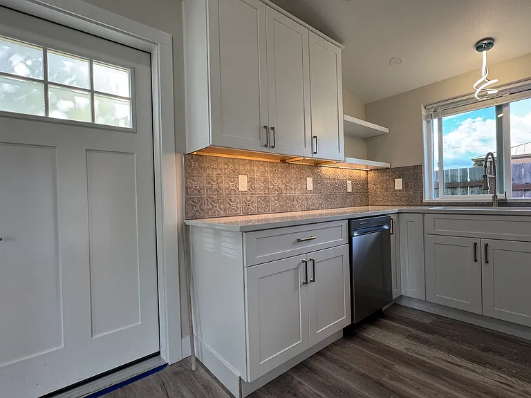 8905 Wadsworth St SW — Photo 11