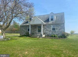 2952 Compass Rd, Honey Brook, PA 19344