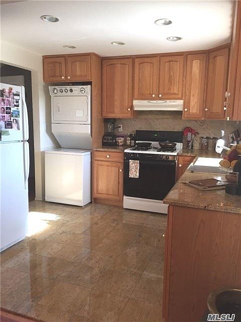 1st image of 108 S Sheridan Ave APT 2