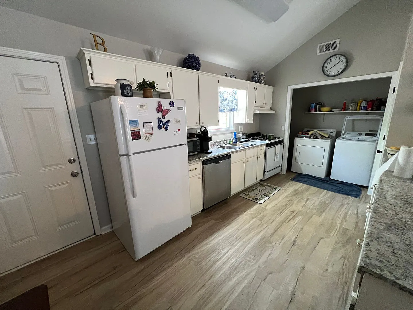 Updated 2 bed 2 bath in Shiloh Subdivision! — Photo 4