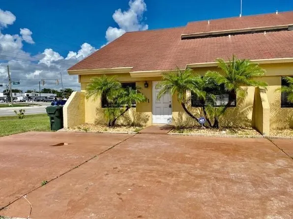 101 NE 28th St, Boca Raton, FL 33431